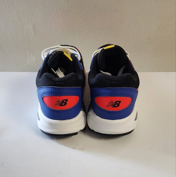 New Balance 498 - Picture 4 of 7